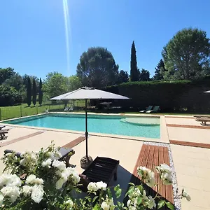 4* Pensión Côté Provence